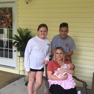 Meet your Posher, Alia